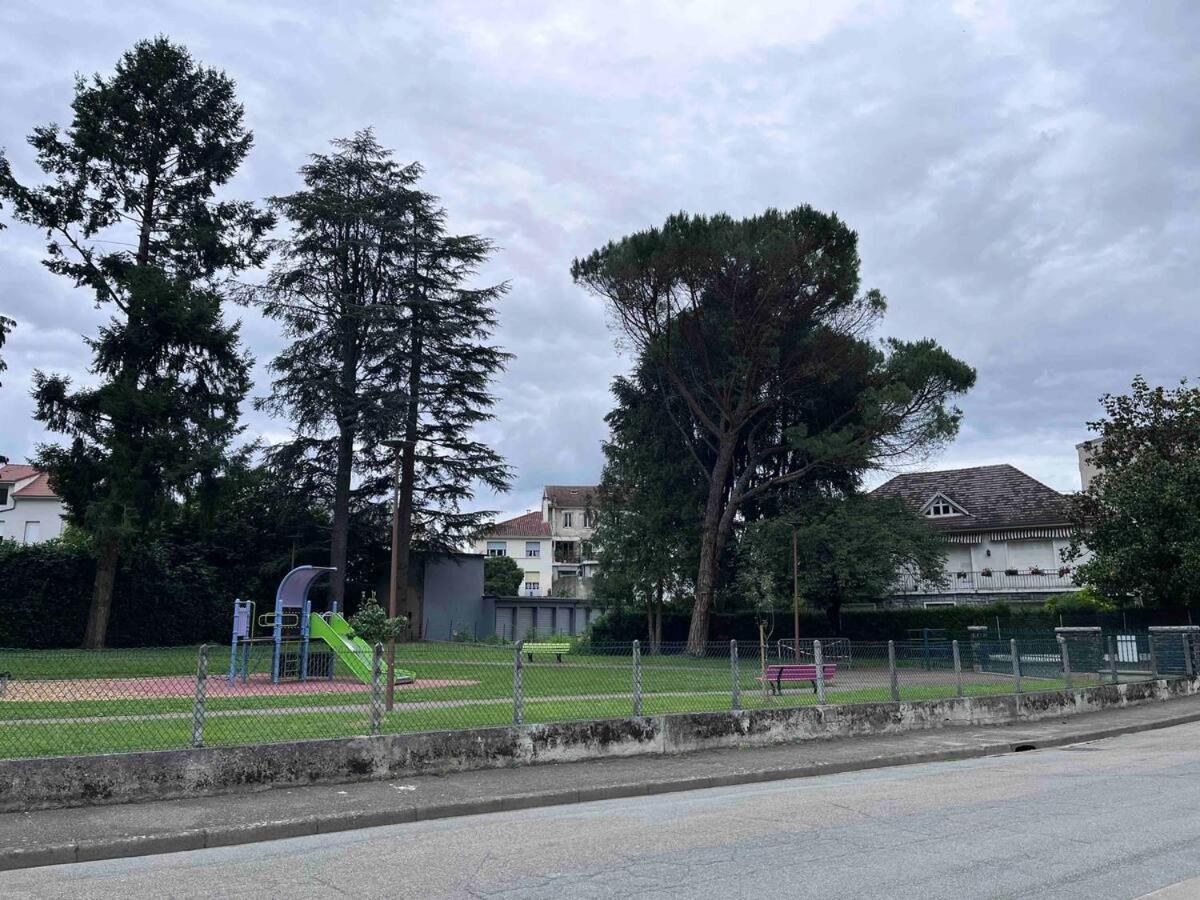 Appartment T2 A Lourdes Bagian luar foto